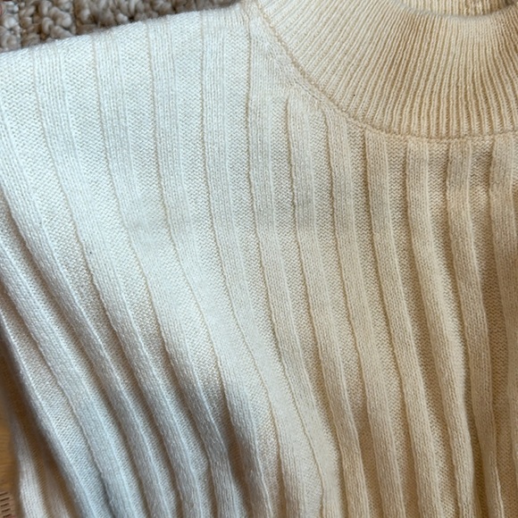 Madewell Mockneck Crop Sweater - Picture 7 of 7